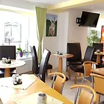 House Alpeneck Hotel 3*