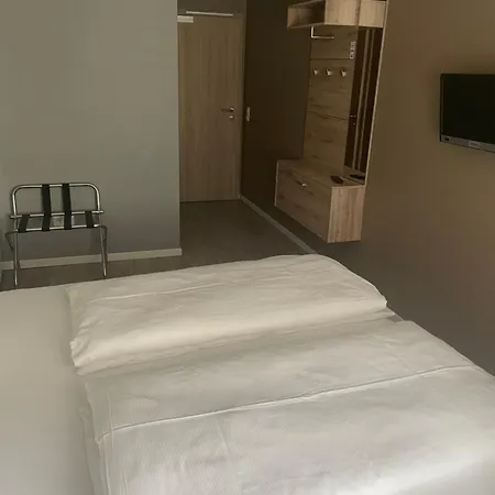 House Alpeneck 3*