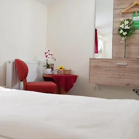 House Alpeneck 3*
