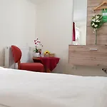 House Alpeneck 3*