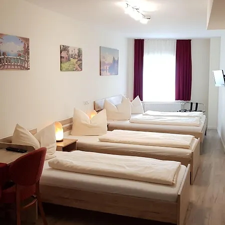 Szálloda House Alpeneck 3*