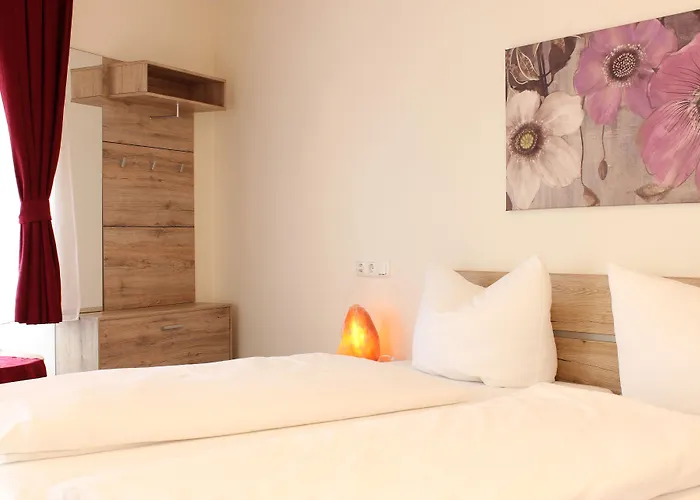 House Alpeneck Hotel 3*