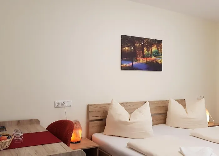 Hotel House Alpeneck 3*